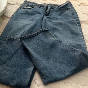 Old navy loose fit jeans straight leg